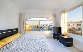 Aden Beach - Sea View Room With Beach Access In Villa